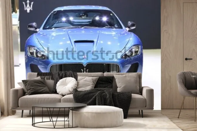 Fototapeta: Bangkok - november 28: image zoom of maserati car on display