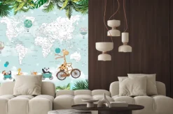 Fototapeta: Dziecięca mapa świata ze zwierzętami podróżnikami