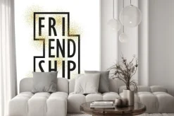 Fototapeta: Litery z napisem przyjaźni na tle złotej spa