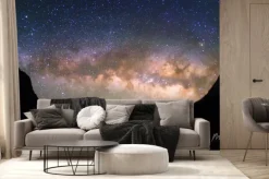 Fototapeta: Miska z niebios. jasne i żywe droga mleczna nad ośnieżonych gór.