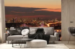 Fototapeta: Panorama miasta nocą z oświetlonym mostem