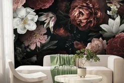 Fototapeta: Piwonie róże i inne kwiaty na czarnym tle