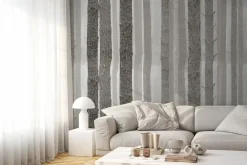 Fototapeta: Pnie drzew w skandynawskim lesie