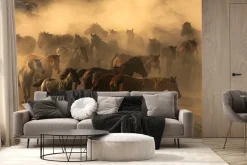 Fototapeta: Stado koni pędzące przez rozległe pole