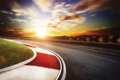 Fototapeta: Tor wyścigowy przy zachodzie słońca
