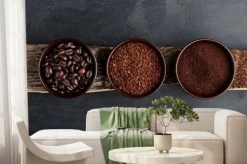 Fototapeta: Trzy rodzaje kawy: fasola, mielona, ​​instant w filiżankach na