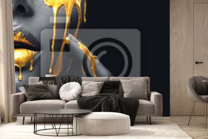 Fototapeta: Twarz kobiety ze złotawymi elementami