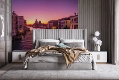 Fototapeta: Wenecki kanał wodny przy zachodzie słońca