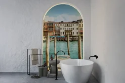 Fototapeta: Widok z mostu na wodę i kamienice