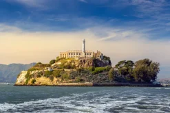 Fototapeta: Wyspa w san francisco z zamkiem