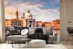 Fototapeta: Zabytkowa architektura otoczona promieniami słońca