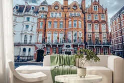 Fototapeta: Zabytkowo kamienica z czerwonej cegły