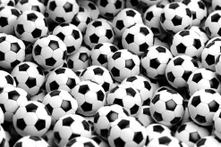 Naklejka: Czarno-białe piłki nożne