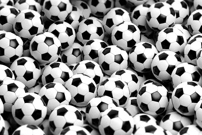 Naklejka: Czarno-białe piłki nożne