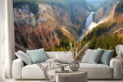 Naklejka: Dolna falls - słońce oświetla sprayu jak wywala rzeki yellowstone