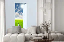 Naklejka: Drzwi otwarte na zielonym polu kosmetycznym