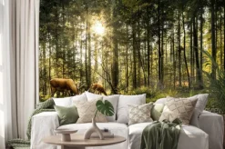 Naklejka: Dziki jeleń i sarna w zielonym lesie