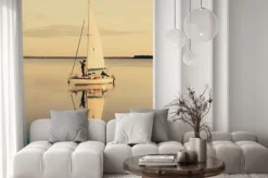 Naklejka: Żeglowanie na spokojne jezioro z odbicia w wodzie. serene krajobraz