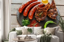 Naklejka: Grillowane kiełbaski i stek na grillu kości