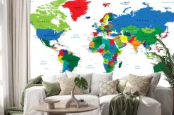 Naklejka: Kolorowa mapa świata po polsku