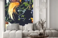 Naklejka: Kolorowe ptaki wśród tropikalnych roślin