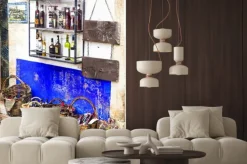 Naklejka: Kolorowe sklepy na starym mieście obidos w portugalii, artystyczny