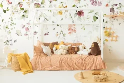 Naklejka: Kompozycja kwiatowa z wiszących ogrodowych kwiatów