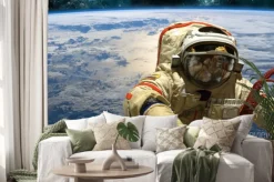 Naklejka: Kosmonauta unosi się w przestrzeni. - elementy tego zdjęcia dostarczone