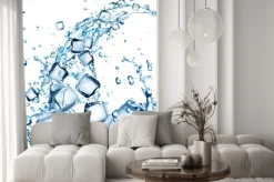 Naklejka: Kostki lodu w wodzie powitalny