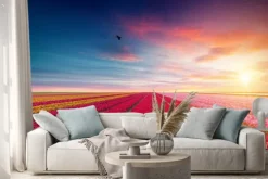 Naklejka: Krajobraz z tulipanów, tradycyjnych wiatraków holenderskich i