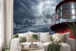 Naklejka: Latarnia morska przeciwko burzliwe niebo.