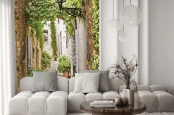 Naklejka: Malownicza kamienna uliczka z kwiatami