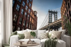 Naklejka: Manhattan bridge widziany z wąskiej alejki otoczone dwóch budynków