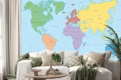 Naklejka: Mapa świata z kolorowymi kontynentami