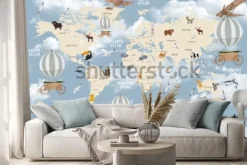 Naklejka: Mapa świata z samolotami i balonami na tle chmur