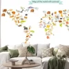 Naklejka: Mapa świata zwierząt z ikonkami