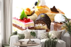 Naklejka: Mieszanka różnych mini ciastka ze śmietaną, czekoladą i jagód