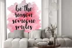 Naklejka: Motto na akwarelowym różowym tle