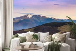 Naklejka: Panoramiczny krajobraz górski wiosną.