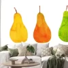 Naklejka: Żółte, pomarańczowe, zielone gruszki izolowane
