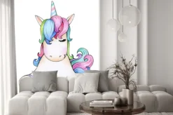 Naklejka: Uroczy jednorożec w stylu kreskówki dla dzieci