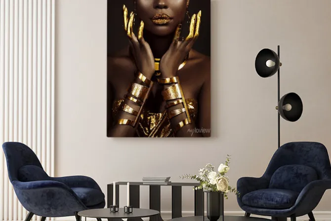 Obraz: Art fantasy portrait african american woman. female hands close-up,