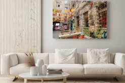 Obraz: Artystyczna kawiarnia z ogródkiem