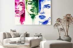 Obraz: Artystyczny portret kobiety malowany akwarelą