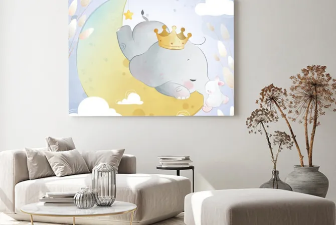 Obraz: Baby elephant sleeping on moon