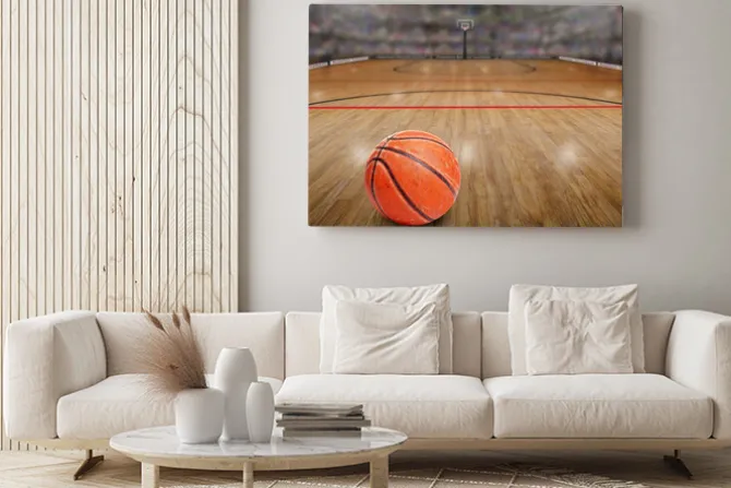 Obraz: Basketball arena z kulki na przestrzeni sądowym i kopiowania.