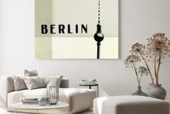 Obraz: Berlin archiwalne pocztówki - wieża telewizyjna i liter streszczenie