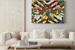 Obraz: Bezszwowy tropikalny deseniowy tło z tropikalnymi kwiatami, czerwoną