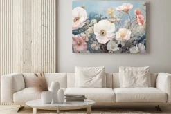 Obraz: Białe i różowe kwiaty na niebieskim tle
