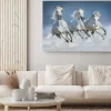 Obraz: Białe konie podczas galopu w śniegu
